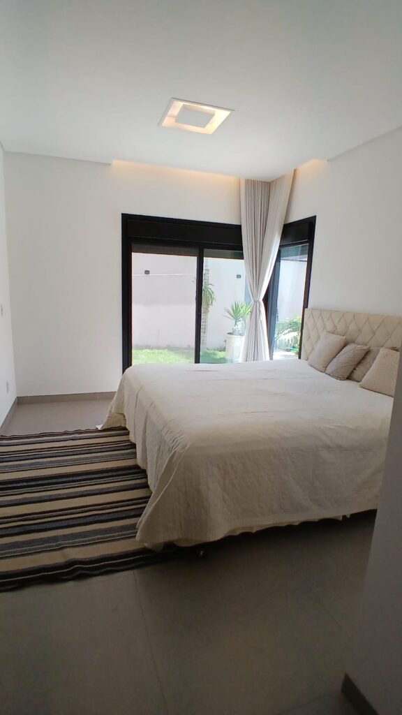 Casa à Venda  Estilo Resort no Ecopark Bourbon em Caçapava | Alto Padrão