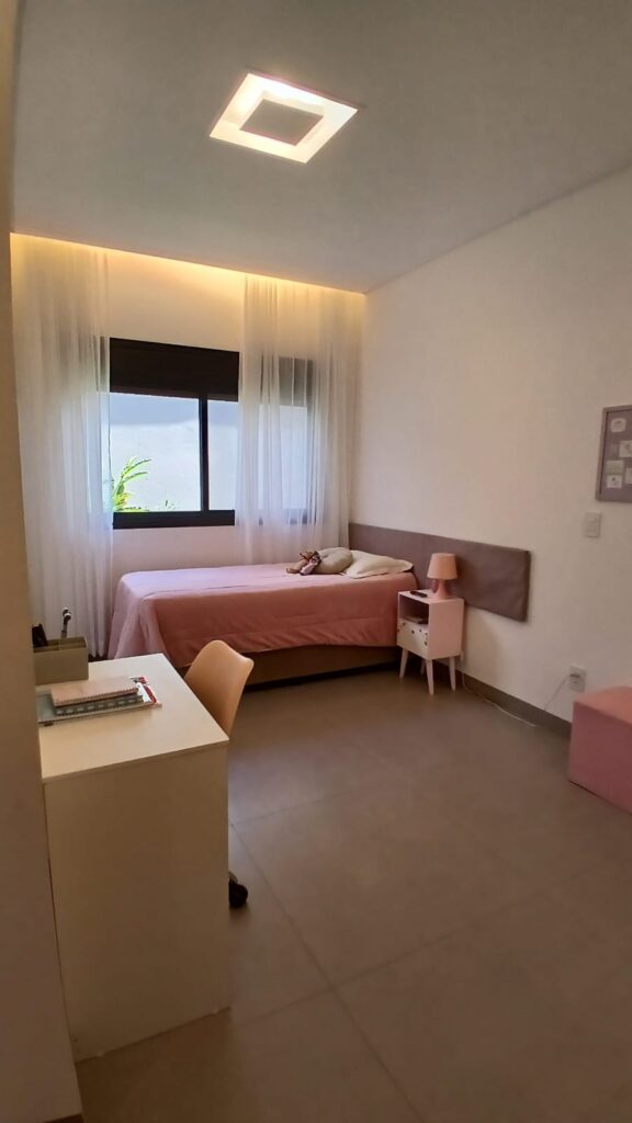 Casa à Venda  Estilo Resort no Ecopark Bourbon em Caçapava | Alto Padrão