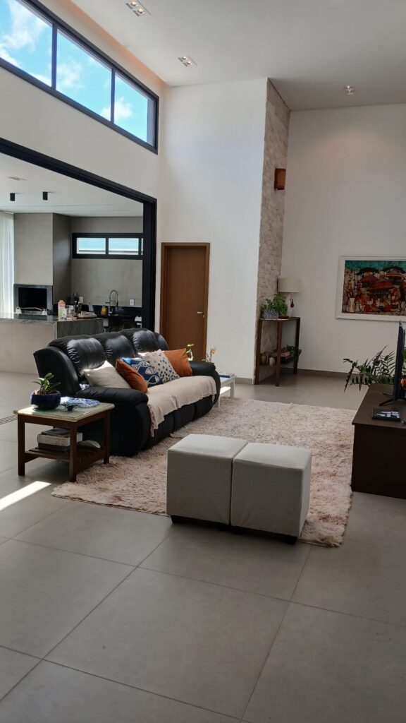 Casa à Venda  Estilo Resort no Ecopark Bourbon em Caçapava | Alto Padrão