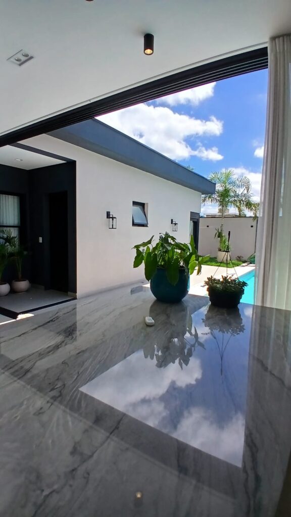 Casa à Venda  Estilo Resort no Ecopark Bourbon em Caçapava | Alto Padrão