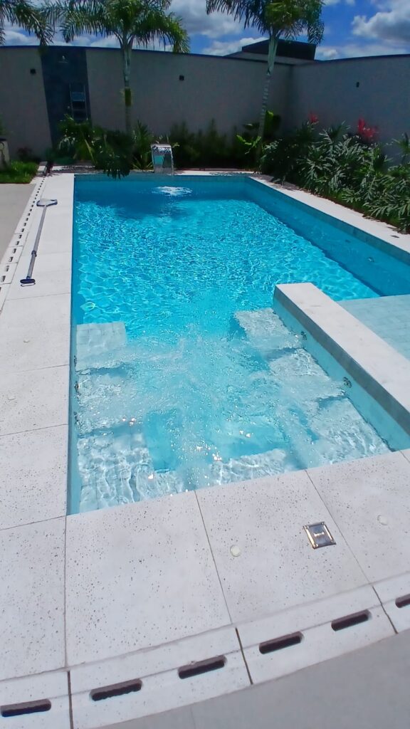 Casa à Venda  Estilo Resort no Ecopark Bourbon em Caçapava | Alto Padrão